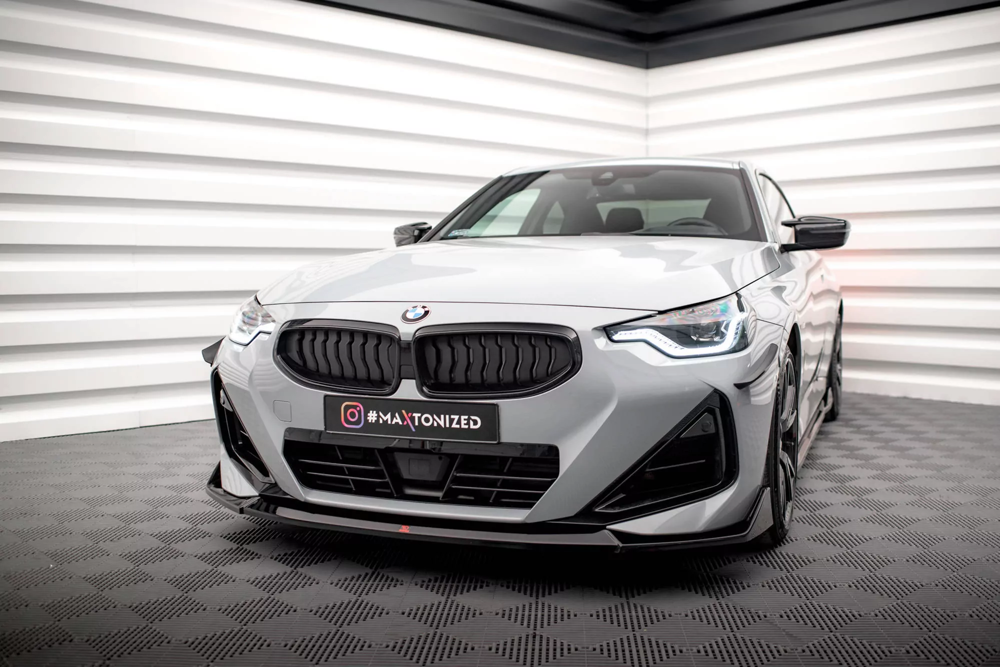 Front Ansatz V.3 Für BMW 2 Coupe M-Paket / M240i G42 Schwarz Hochglanz