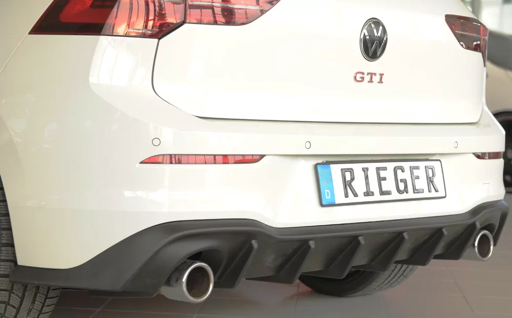 Rieger Heckeinsatz matt schwarz für VW Golf 8 GTI 5-tür. 08.20-03.24 (bis Facelift)