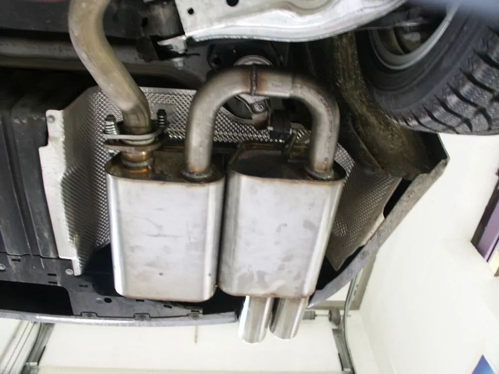 BMW E90/91 318i/ 320i  Endschalldämpfer - 2x76 Typ 18