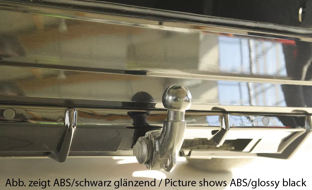 Rieger Heckeinsatz (für orig. elektr. AHK) matt schwarz für Skoda Superb III (3T/3V) Lim. 11.18-07.19 (bis Facelift 2)