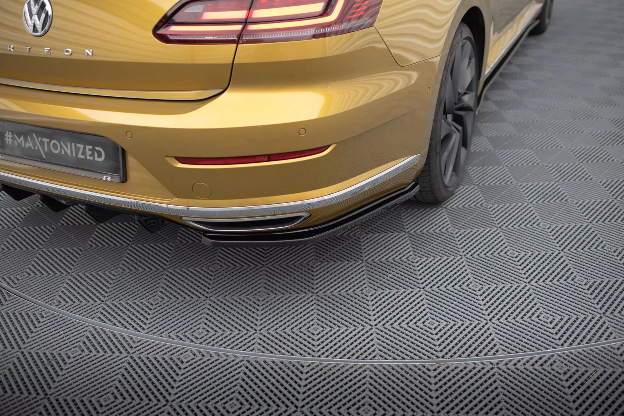 Heck Ansatz Flaps Diffusor Passend Für Diffusor Passend Für VW ARTEON Schwarz Hochglanz Schwarz Hochglanz