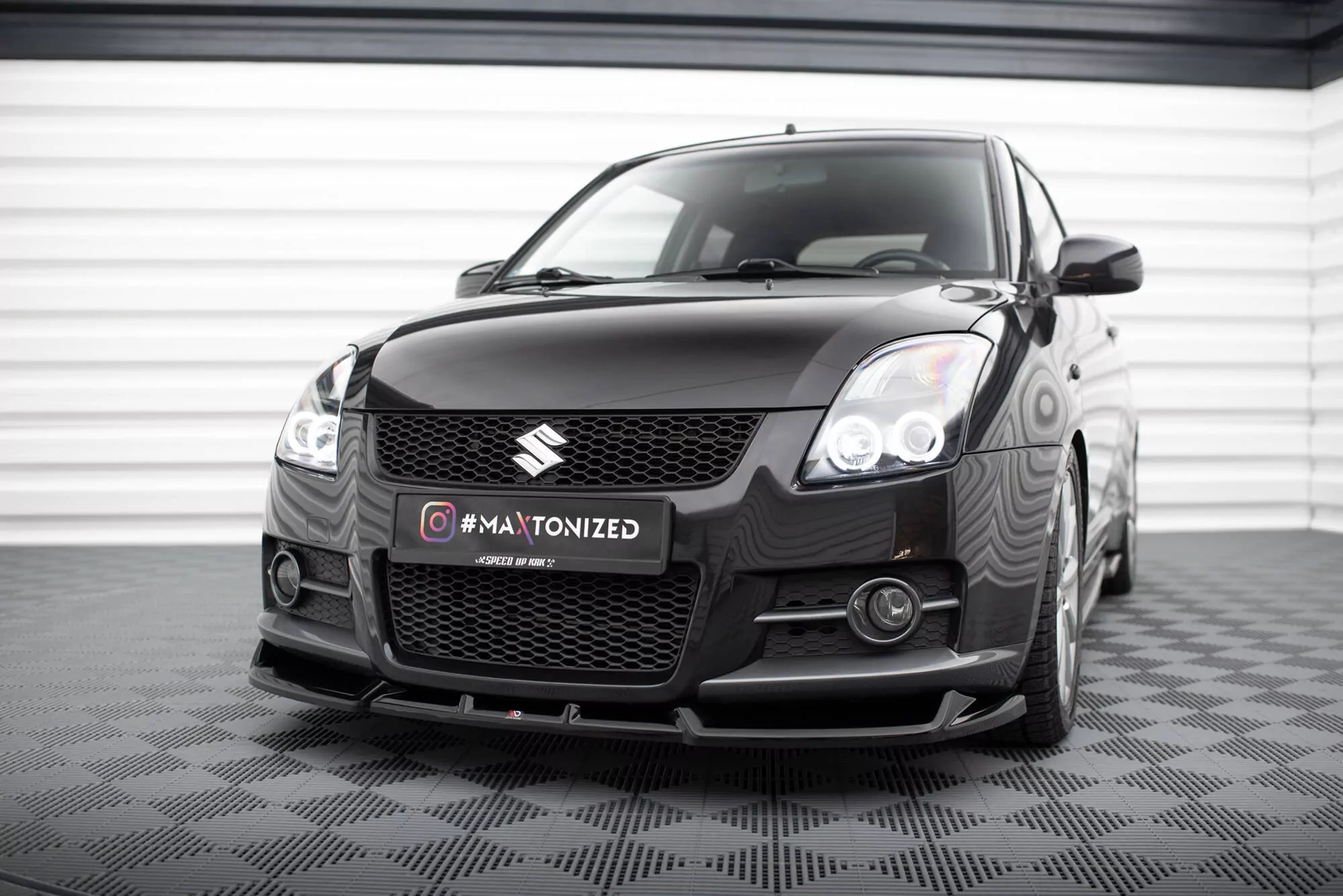 Front Ansatz Für Suzuki Swift Sport Mk4 Schwarz Hochglanz