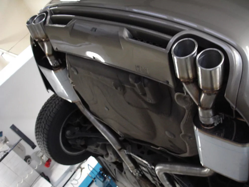 Audi A6 Typ 4F quattro Endrohre für FOX ESD rechts/links Ø63,5mm - 2x76 Typ 17 rechts/links