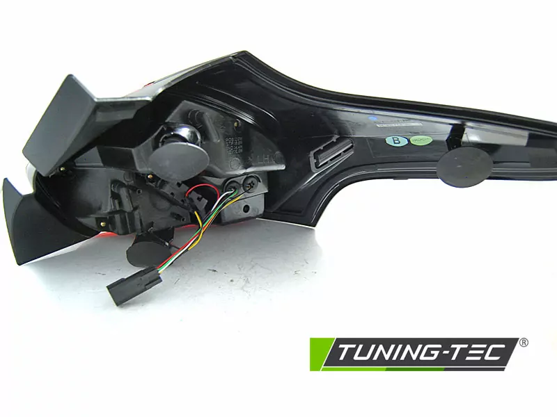 Ford Focus 3 15-18 Hatchback Black Smoke Seq Led 