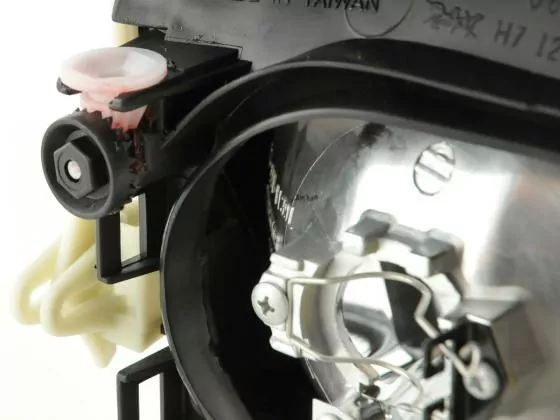 Verschleißteile Scheinwerfer links VW Polo (Typ 6N2) Bj. 99-01