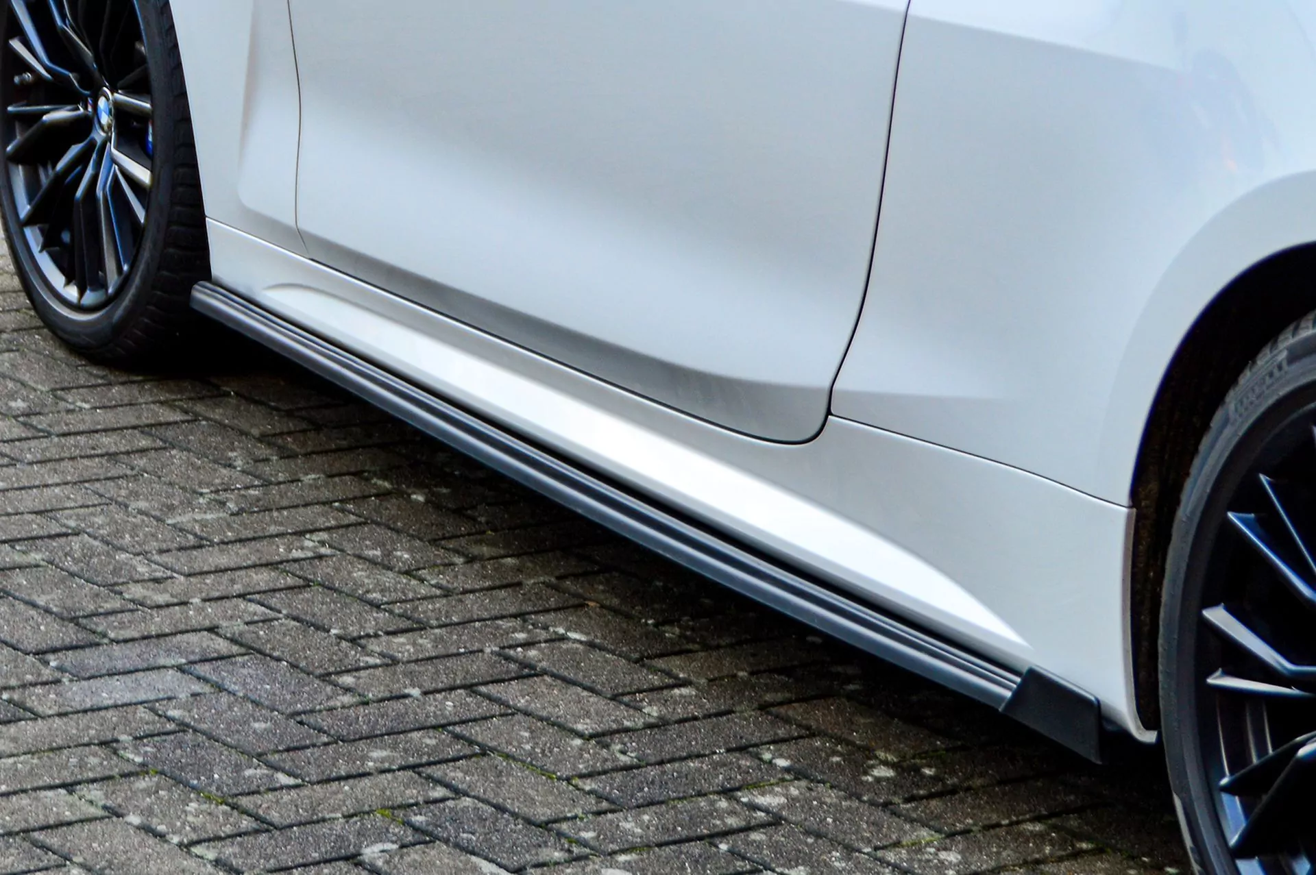 CUP Seitenschweller mit Wings hinten für BMW 4er G22 G23