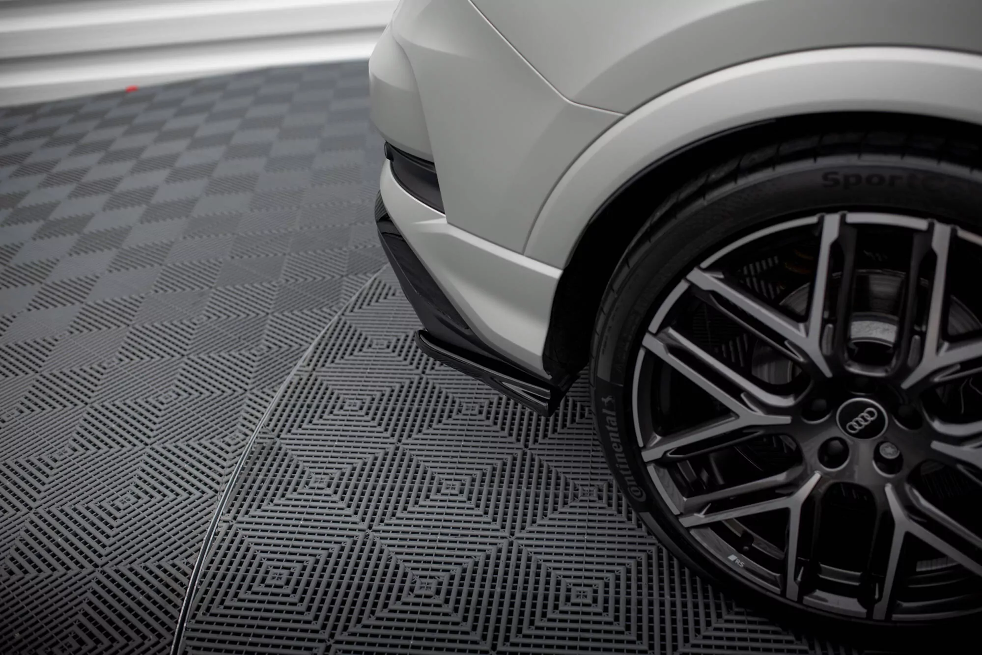 Heck Ansatz Flaps Diffusor Passend Für Audi RSQ3 F3 Schwarz Hochglanz