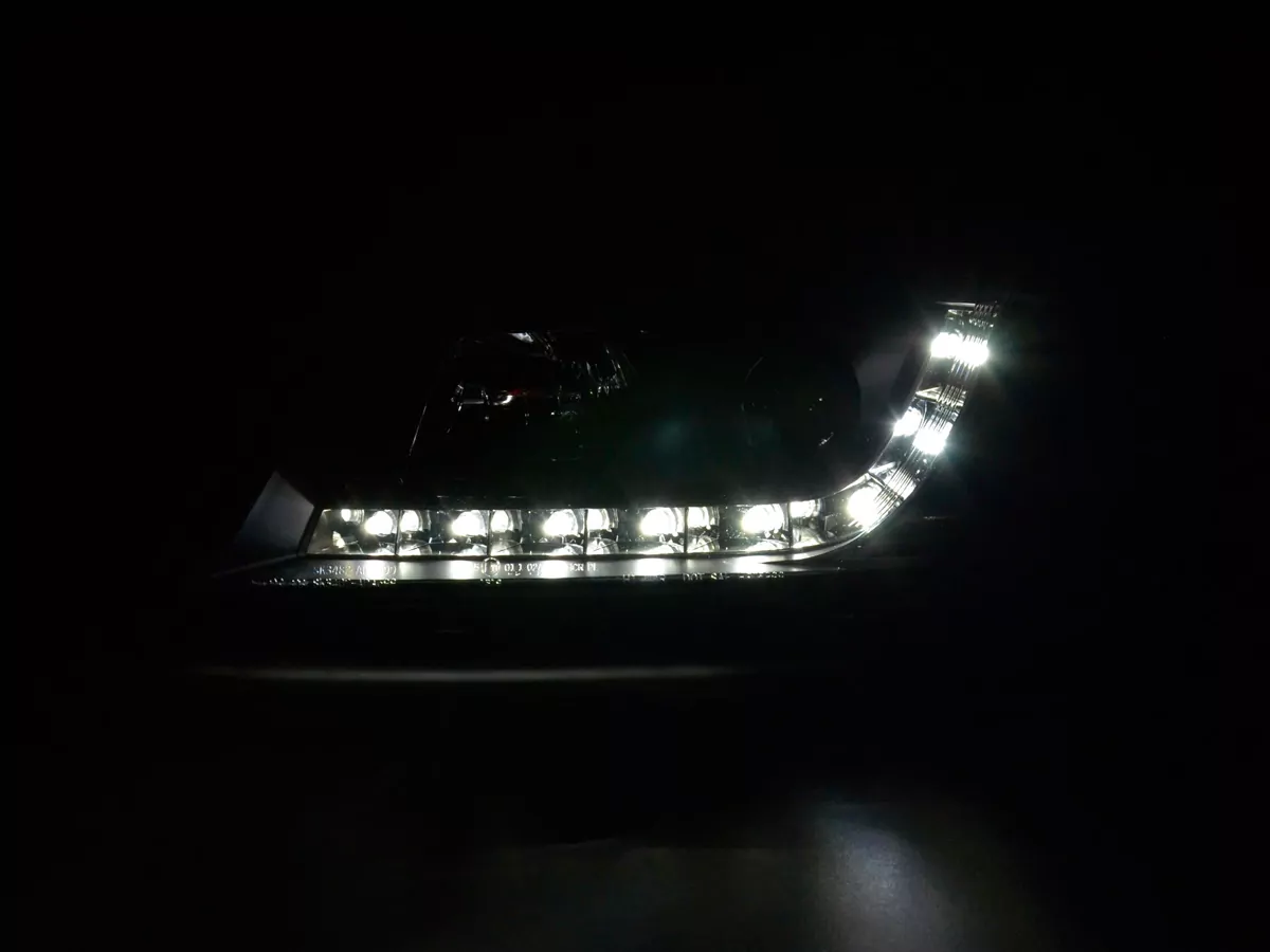 Scheinwerfer Set Daylight LED Tagfahrlicht Audi A6 4B Bj. 97-00 schwarz