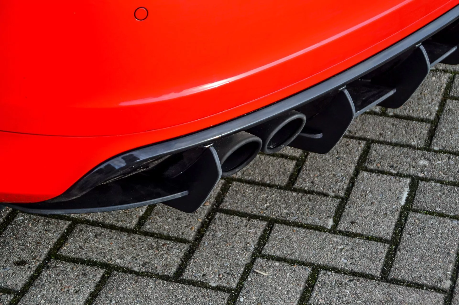 Gefräster Heckansatz V2 mit Finnen für Audi RS3 8PA Bj. 2011-2012