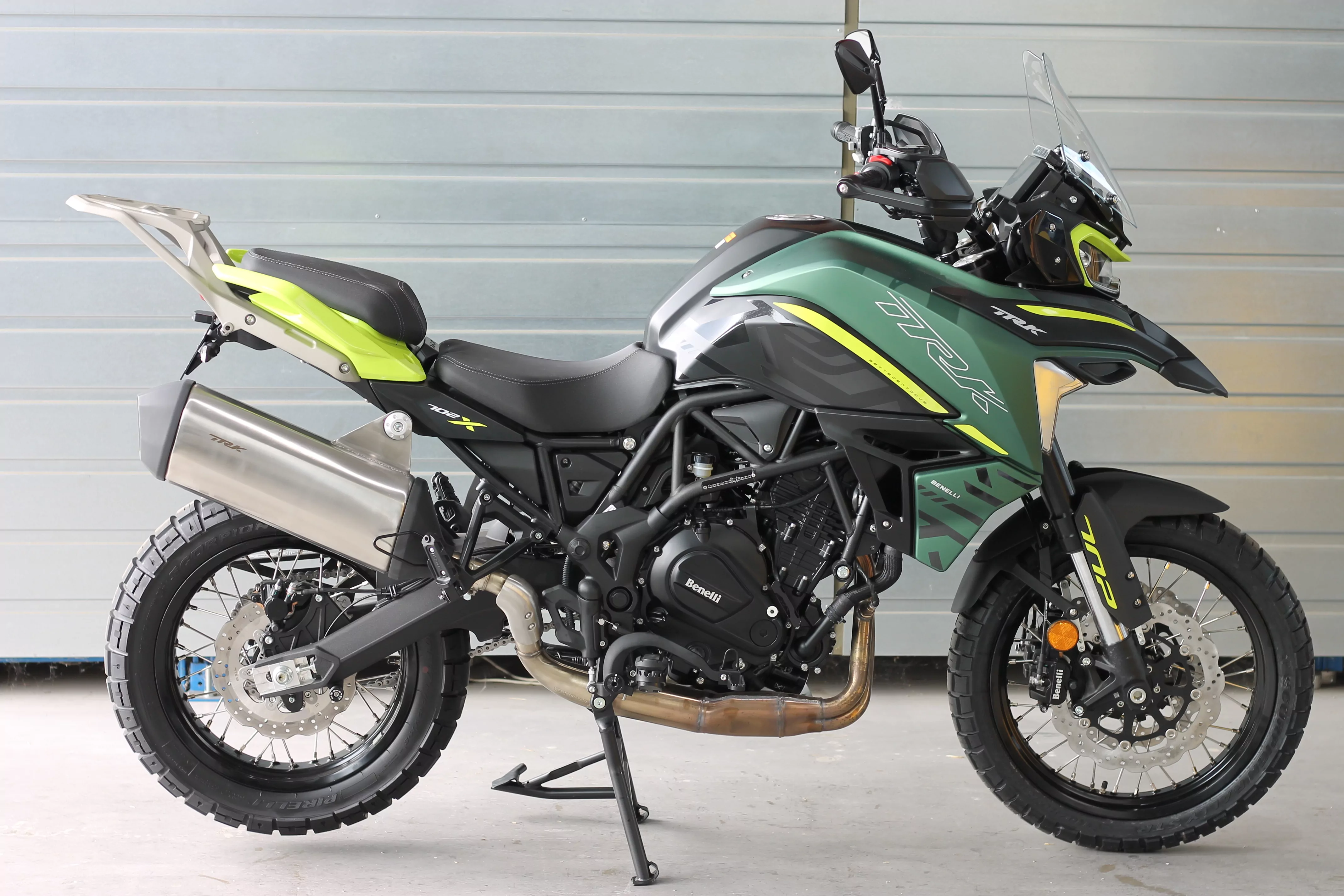 MG Biketec Kennzeichenhalter für Benelli TRK 702 / 702 X ab 2023