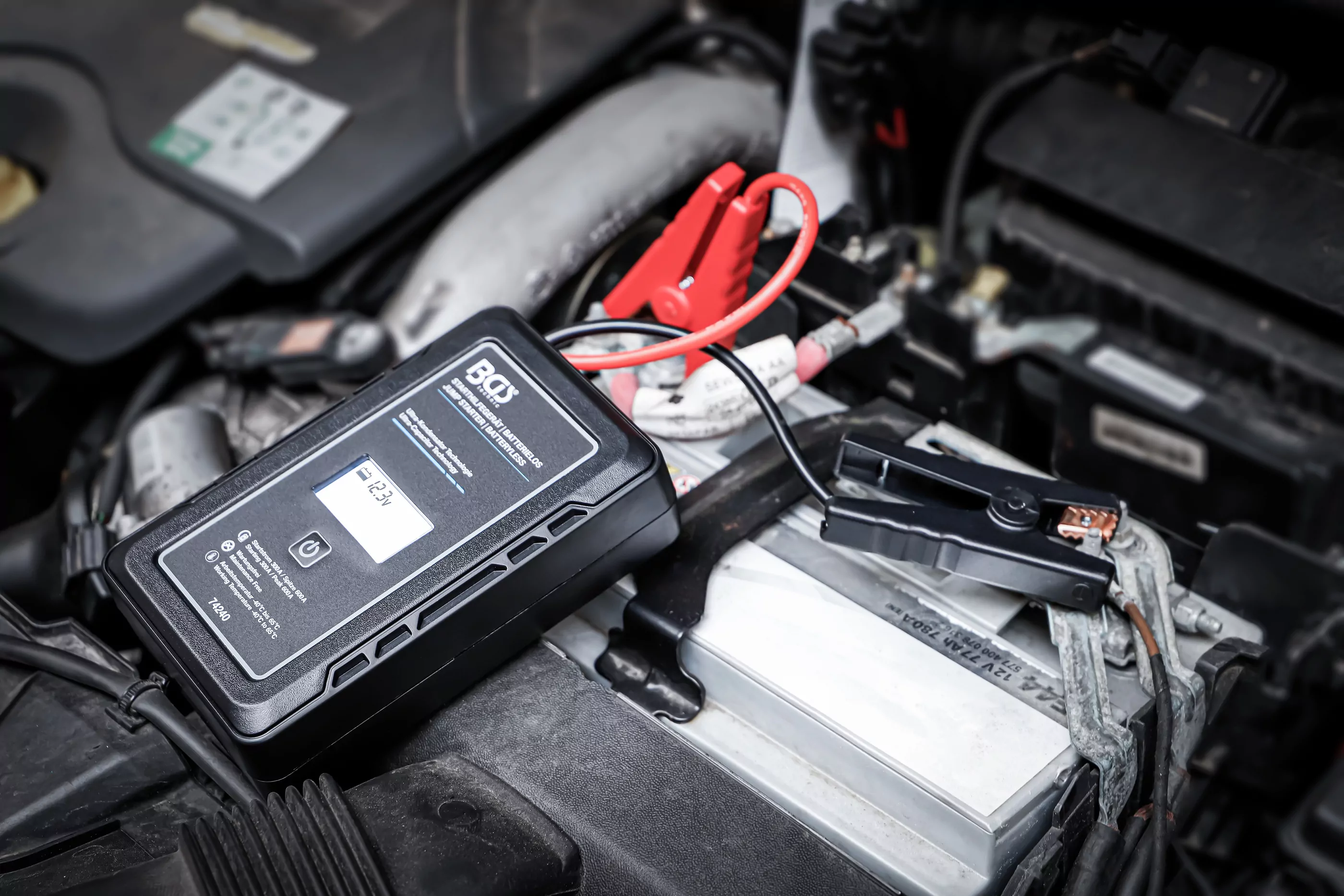 Starthilfegerät | Batterielos | mit Ultra-Kondensator Technologie | 12 V / 300 A / 600 A