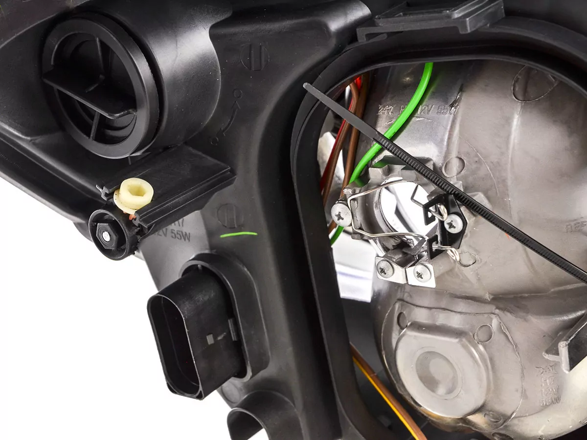 Verschleißteile Rückleuchte links Mercedes-Benz