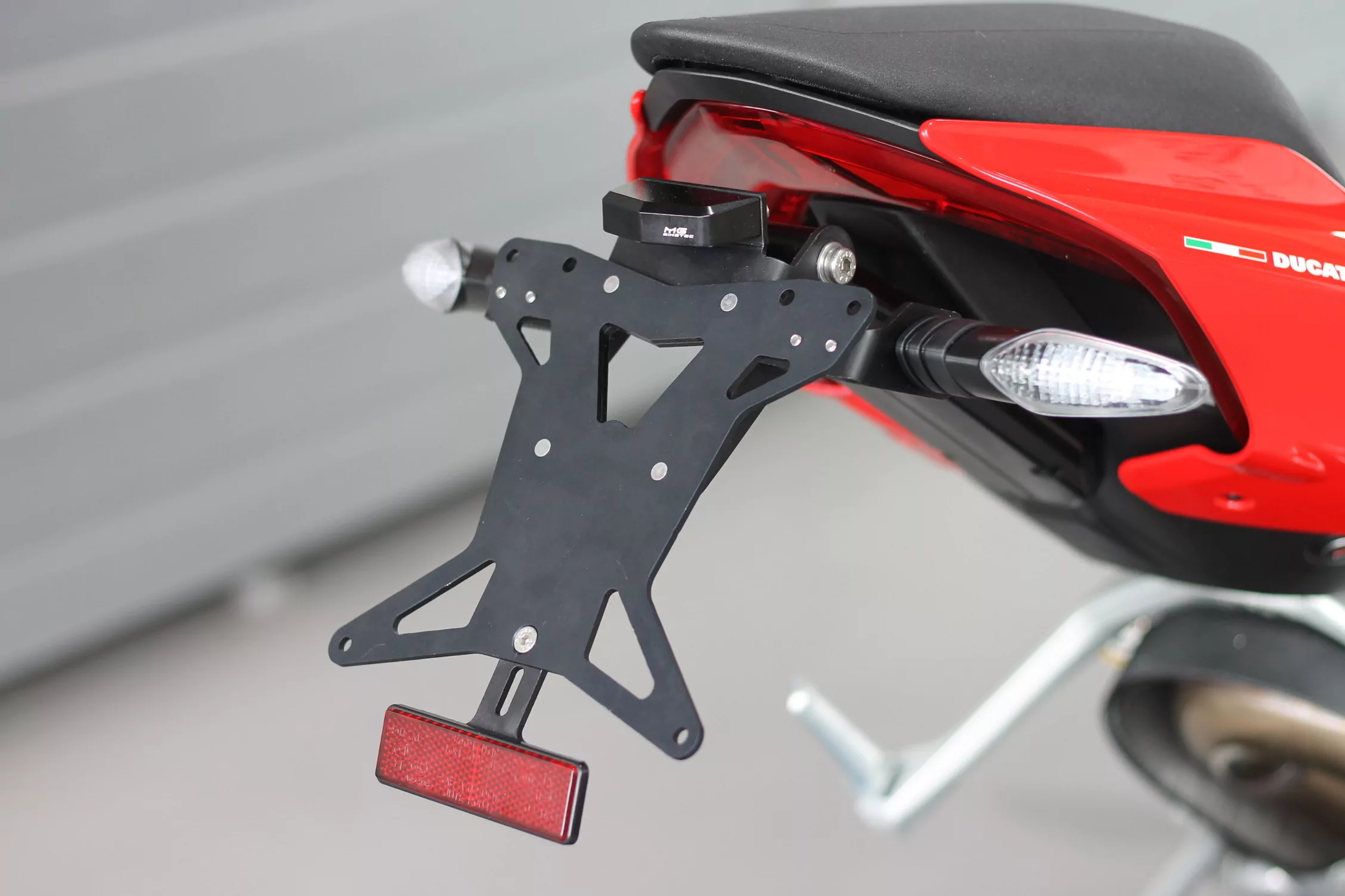 MG Biketec Kennzeichenhalter für Ducati Panigale V4 S ab 2018-2021