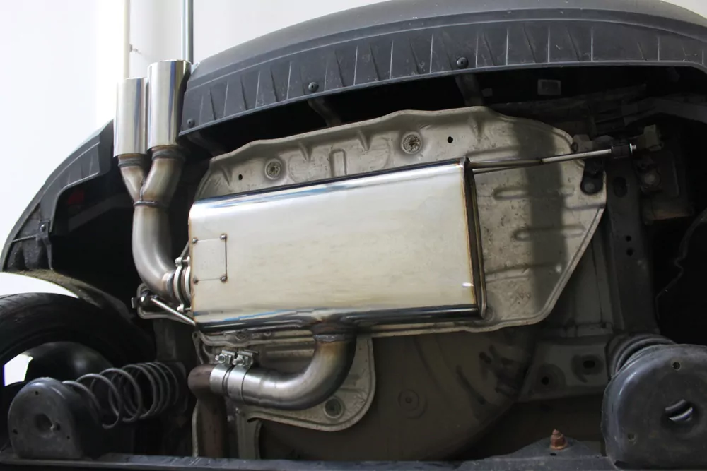 VW Beetle 1,4l - 16 (5C) Coupe & Cabrio - Starre Hinterachse  Endschalldämpfer einseitig - 2x80 Typ 16