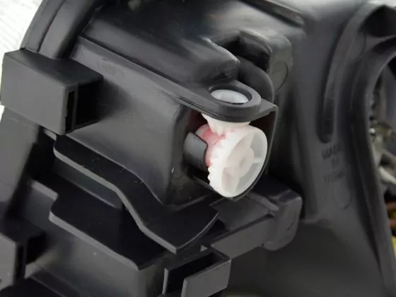 Verschleißteile Scheinwerfer links Audi A4 (Typ B5) Bj. 94-99