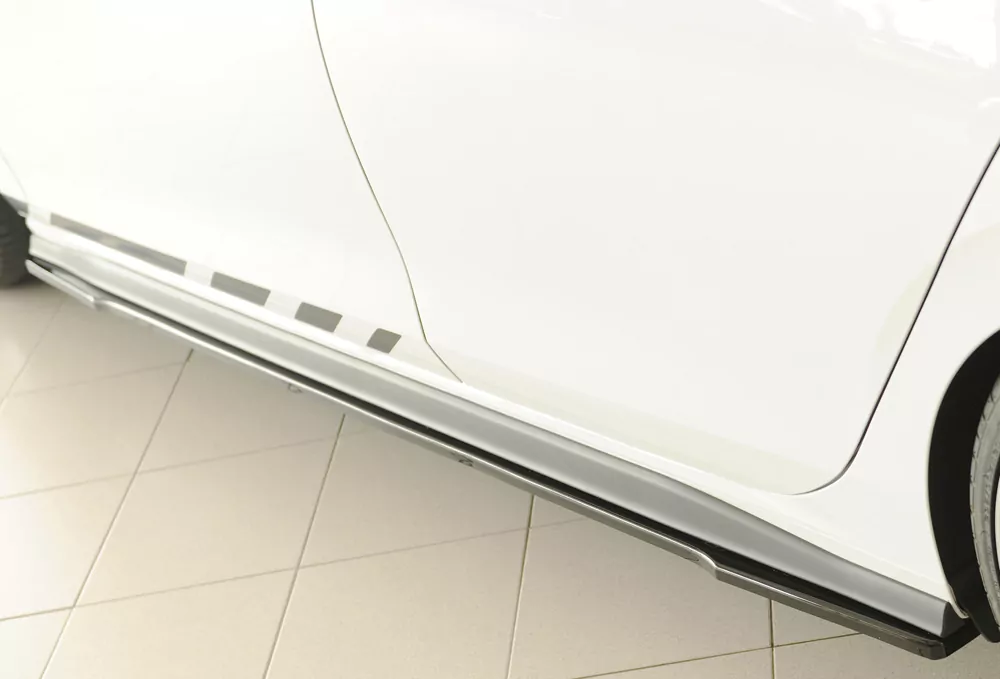 Rieger Seitenschweller links ansatz glanz schwarz für VW Golf 8 GTI Clubsport 5-tür. 10.20-03.24 (bis Facelift)