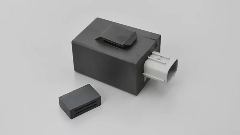 DAYTONA LED-Blinkrelais 8-Pin Honda, 12V, 0,1-100 Watt