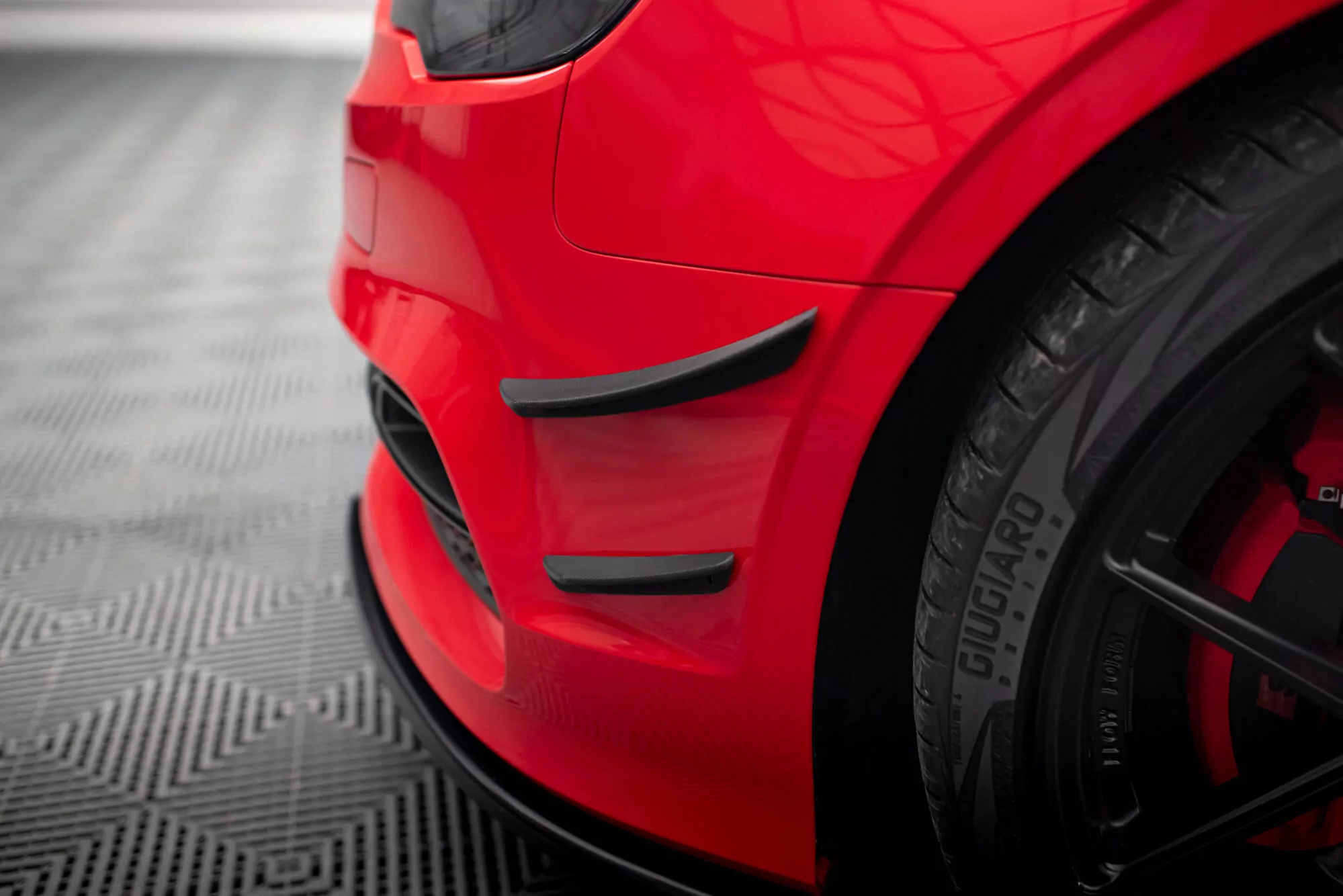 StoĂźstangenflĂĽgel Vorne (Canards) Audi S3 / A3 S-Line 8V Limousine / Cabrio