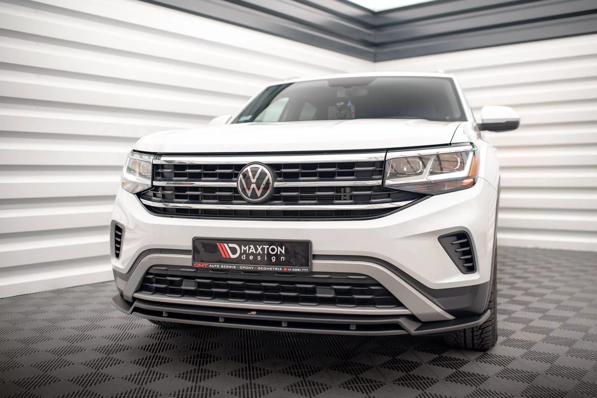 Front Ansatz V.2 Für Volkswagen Atlas Cross Sport Schwarz Hochglanz