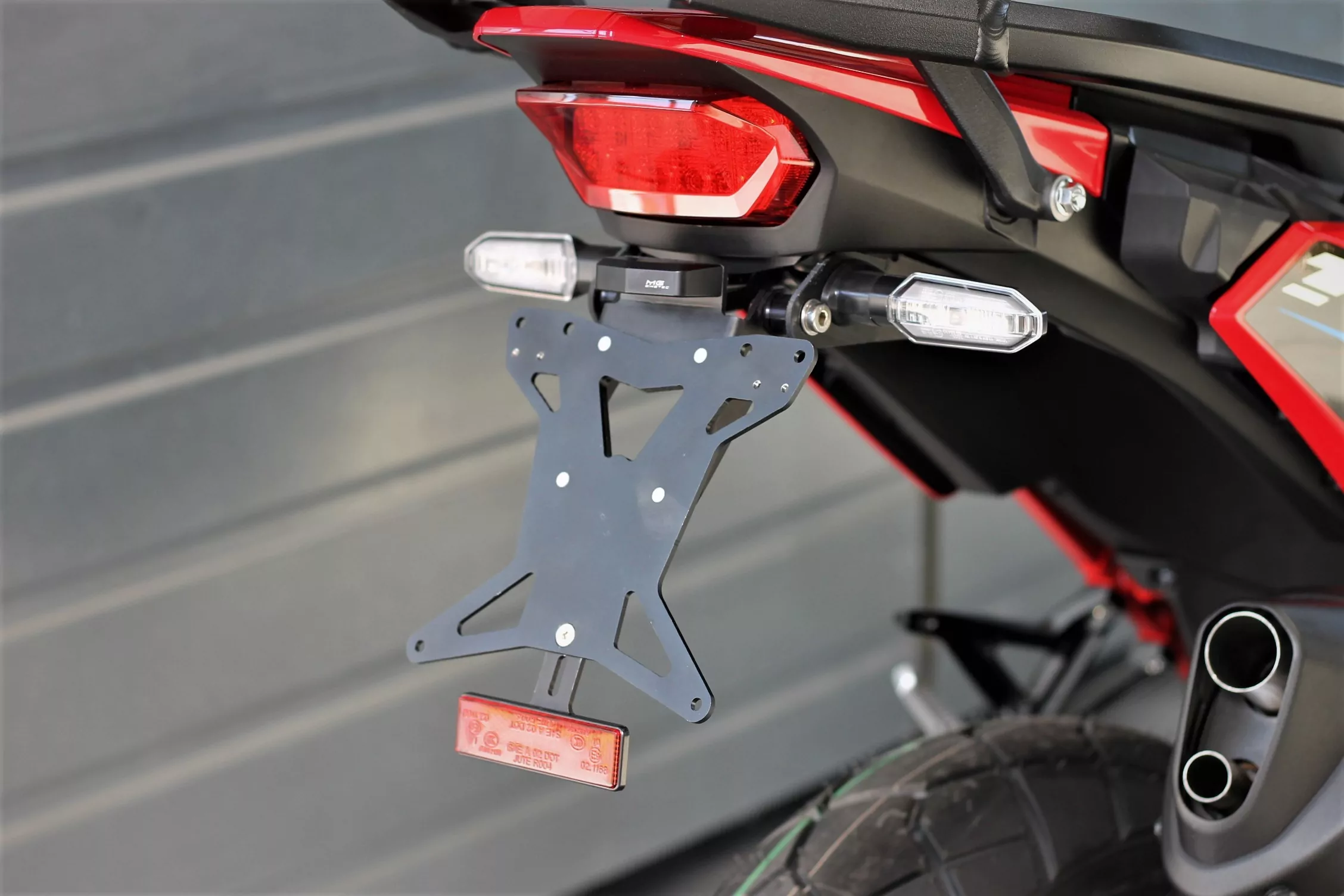 MG Biketec Kennzeichenhalter für Honda CRF 1100 L Africa Twin / Adventure Sports ab 2020