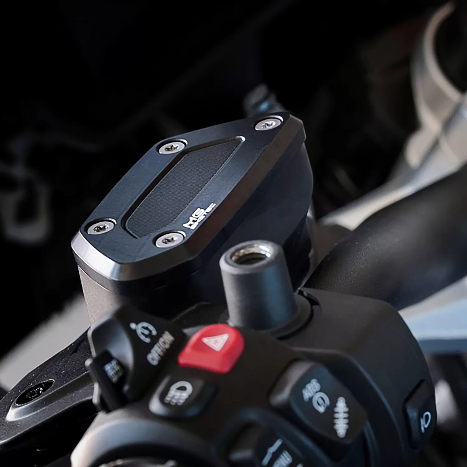 MG Biketec Behälterdeckel- Kupplungsflüssigkeit für BMW R nineT ab 2014-2016 Typ 0A06, 0A16