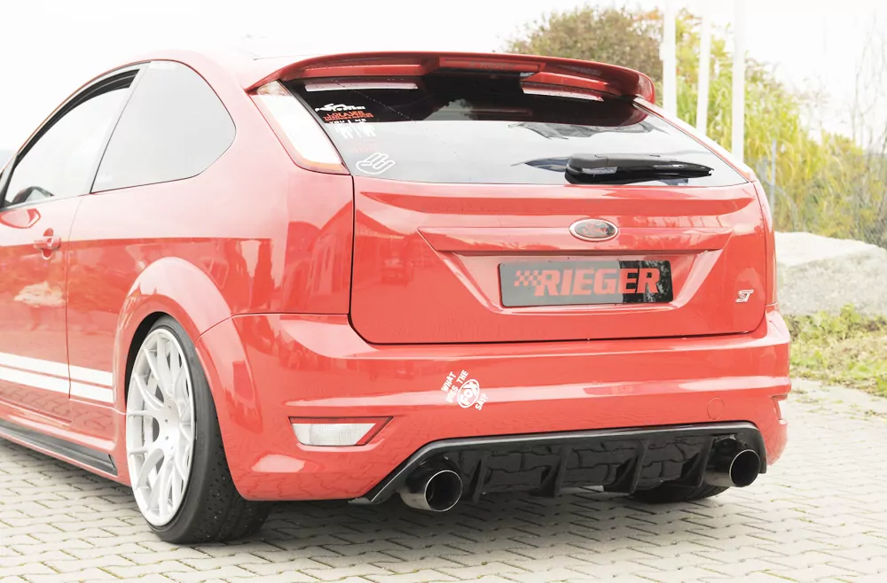 Rieger Heckeinsatz (GBL-34158) für Ford Focus 2 ST - 3-tür. 02.08-01.11 (ab Facelift) schwarz glanz