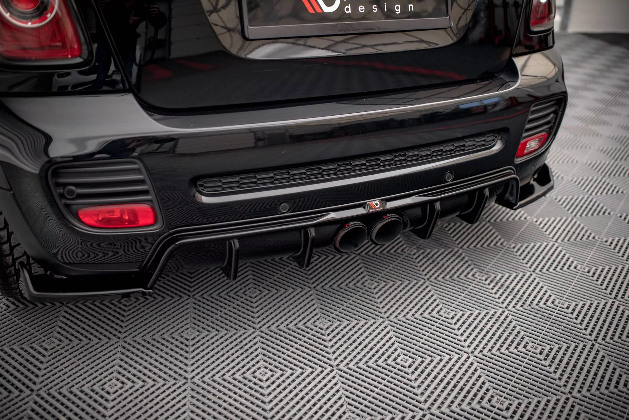 Diffusor Heck Ansatz Für Mini Cooper John Cooper Works R56 Schwarz Hochglanz