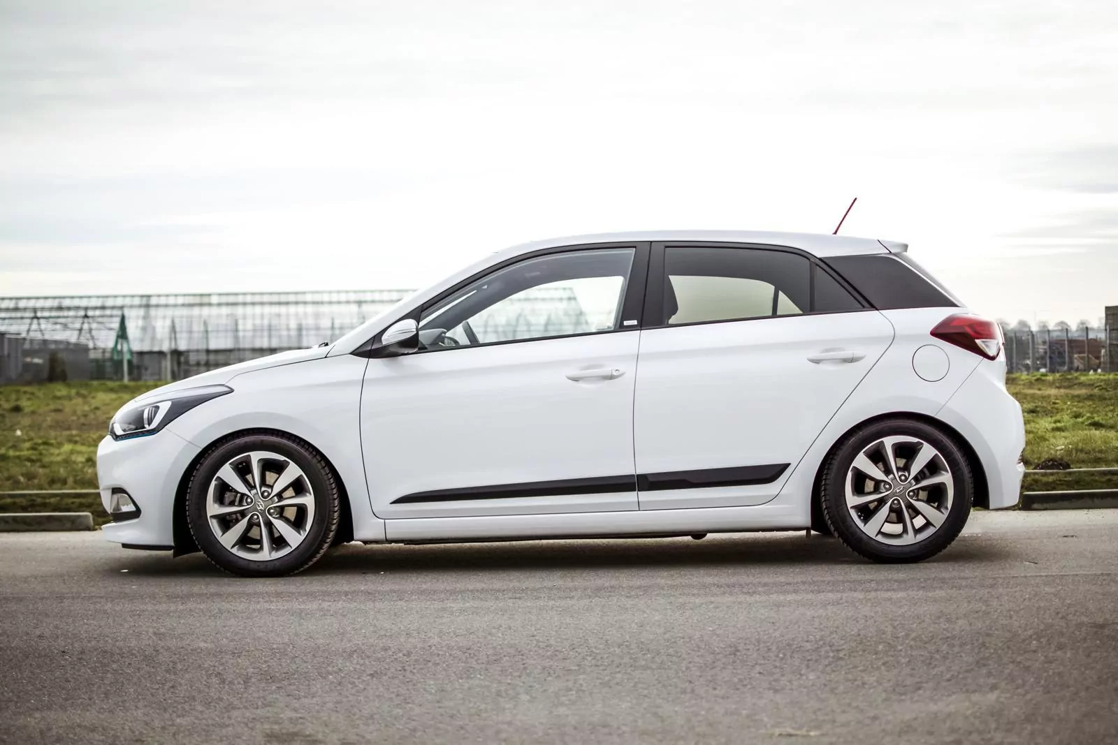 ST Gewindefahrwerk ST X  (mit fester Kennung) HYUNDAI i20 ACTIVE (IB, GB) 09/2015-