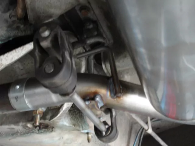 VW Vento  Mittelschalldämpfer