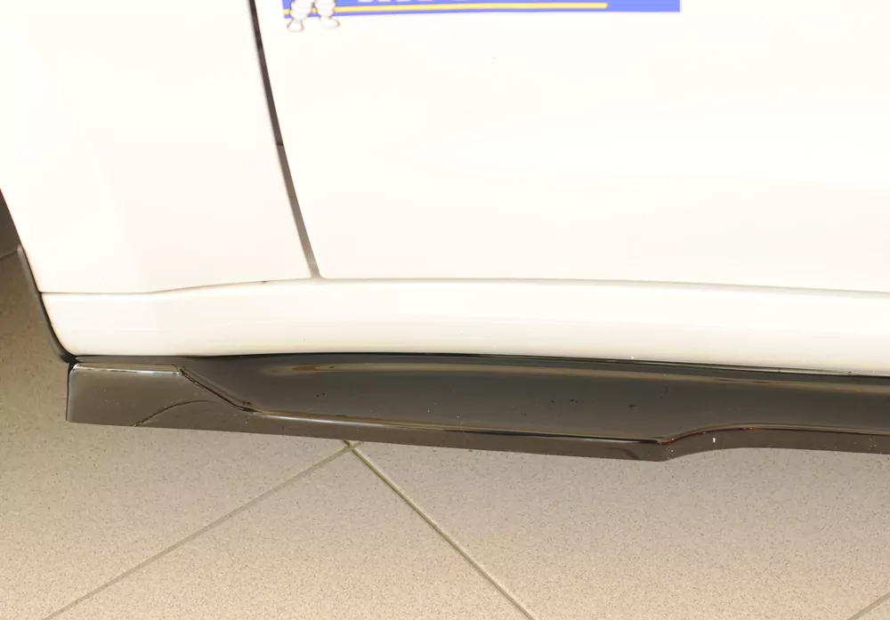 Rieger Seitenschweller links ansatz glanz schwarz für Tesla Model 3  (003)  10.23- (ab Facelift)