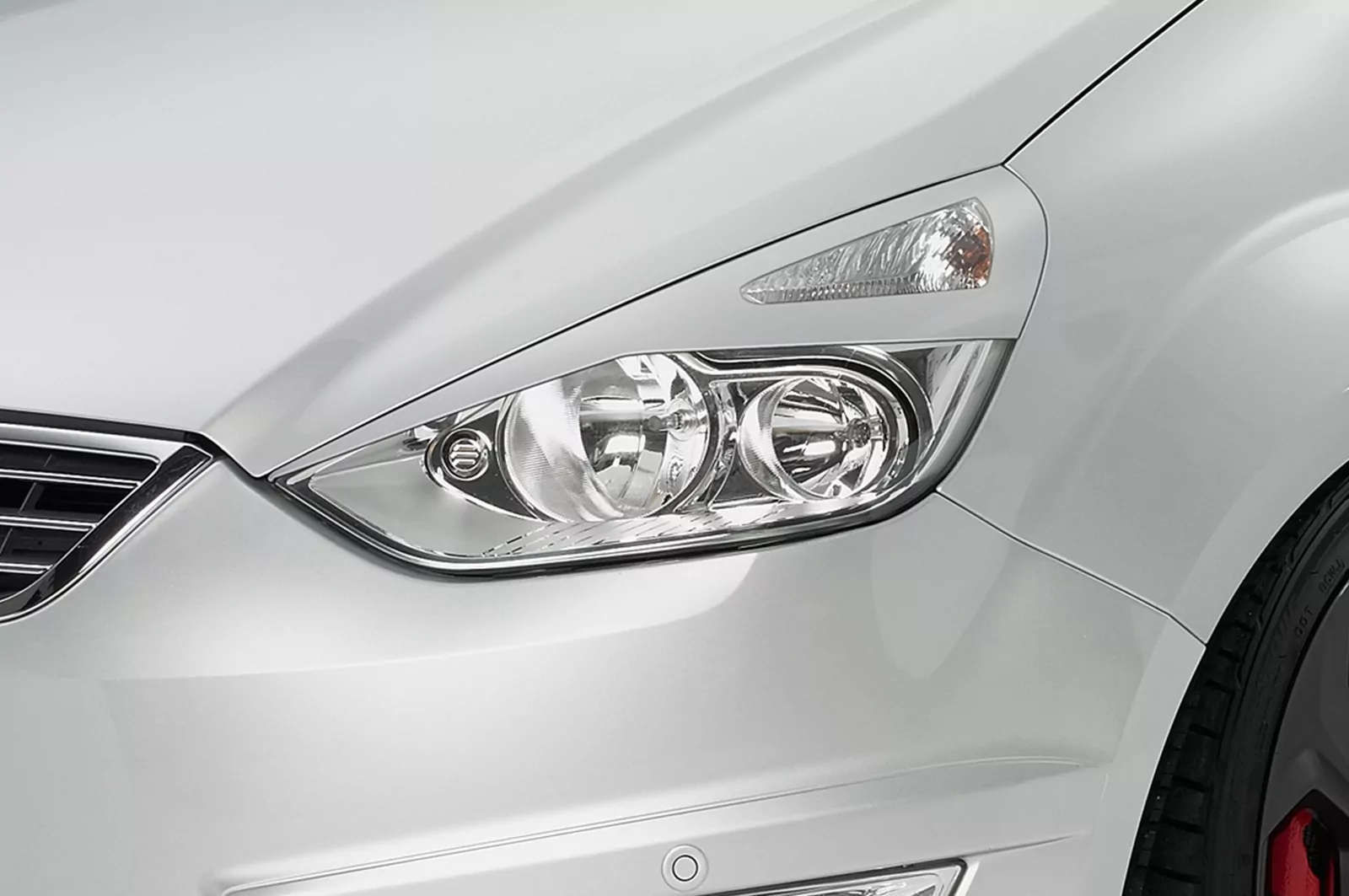 Scheinwerferblenden für Ford Galaxy WA6 und S-MAX SB237