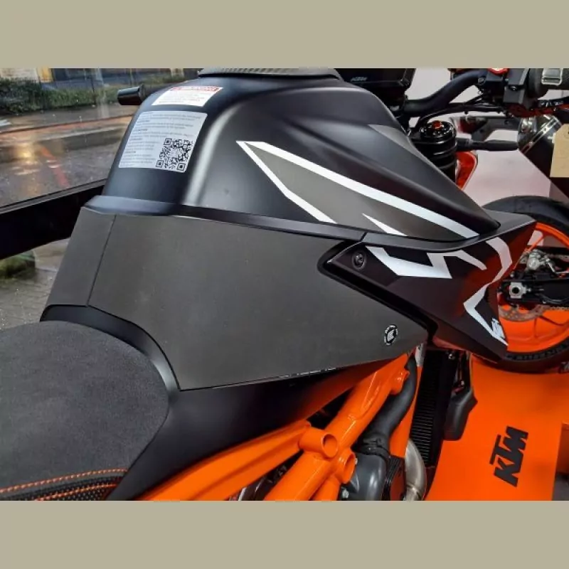 Eazi-Grip WRAP Tank Traction Pads KTM 1290 Super Duke 2020-2023