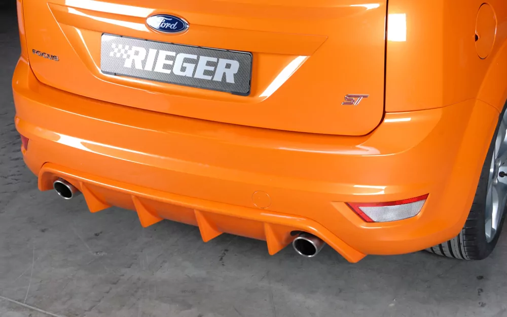 Rieger Heckeinsatz für Ford Focus 2 ST - 3-tür. 02.08-01.11 (ab Facelift) carbon optik