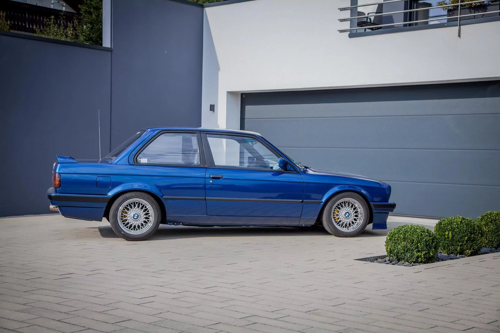 KW Gewindefahrwerk V3 (VA Federbeine im Austausch) BMW 3er Touring (E30) 3/1, 3/A 07/1987-10/1994