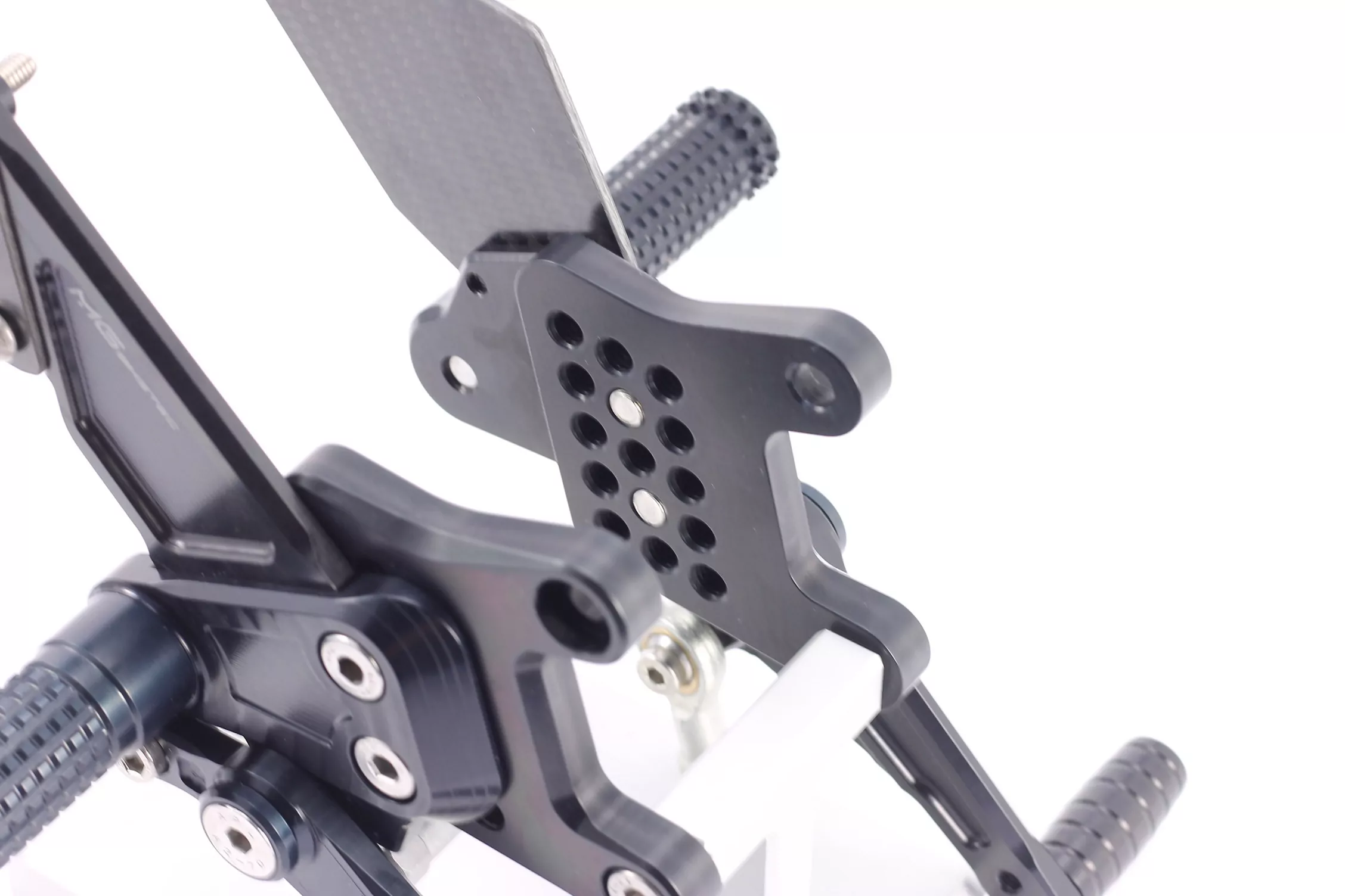 MG Biketec Sportfussrastenanlage / Rastenanlage / Fußrastenanlage mit ABE, gültig in D - A - CH für Aprilia RSV4 1100 / Factory ab 2021