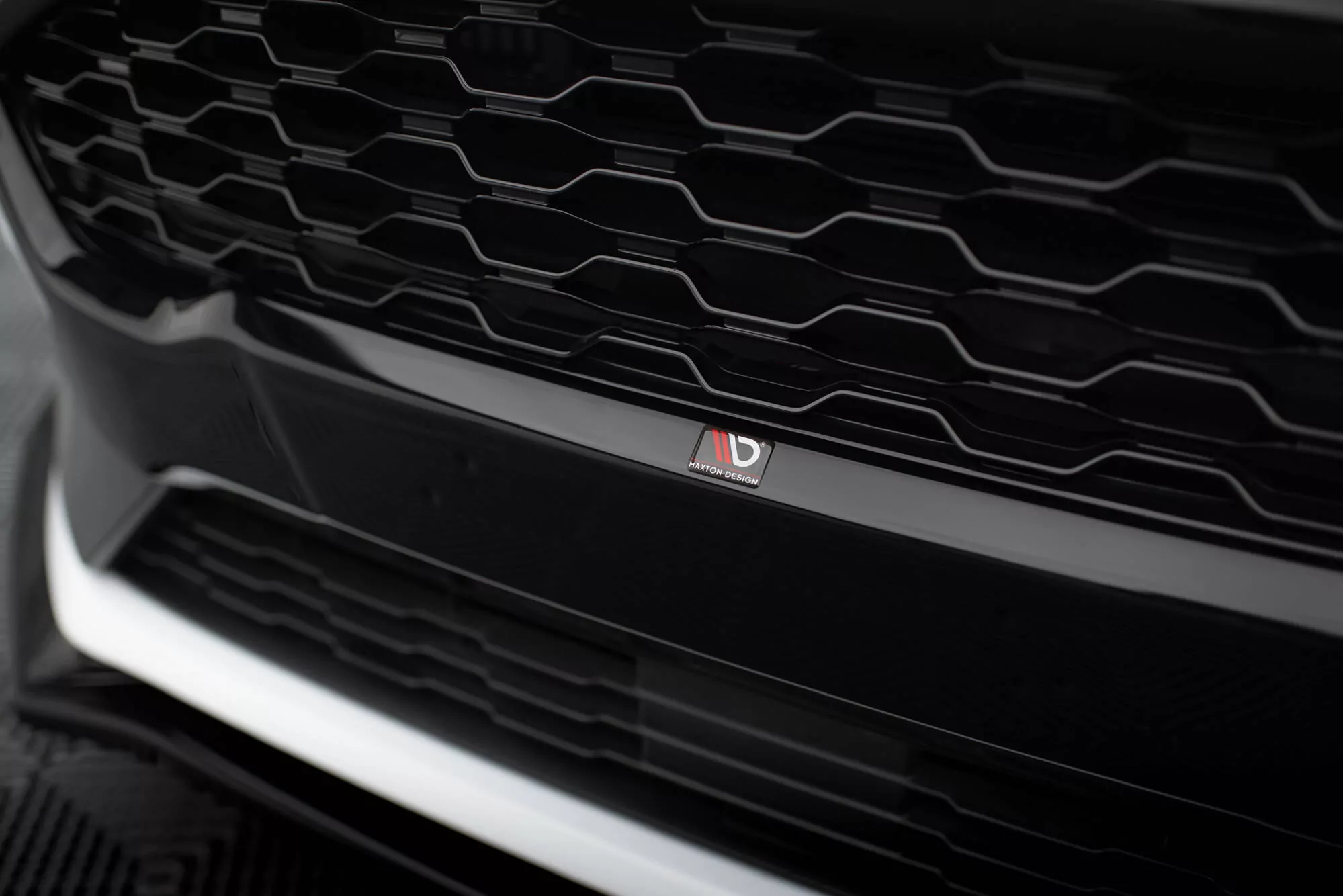 Front Grill Ford Fiesta ST / ST-Line Mk8 Schwarz Hochglanz