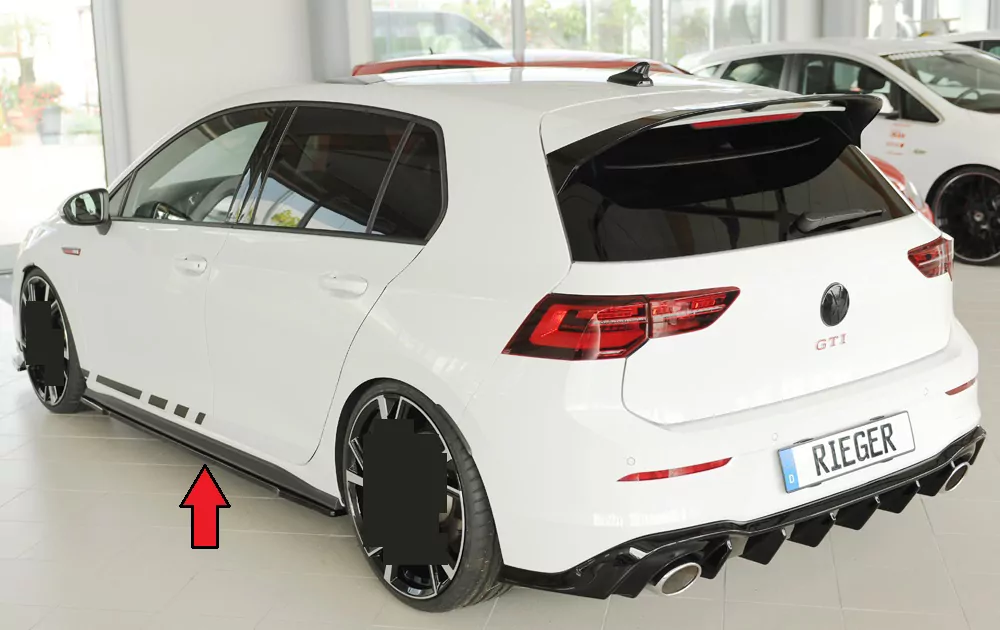Rieger Seitenschweller links ansatz glanz schwarz für VW Golf 8 GTI Clubsport 5-tür. 10.20-03.24 (bis Facelift)