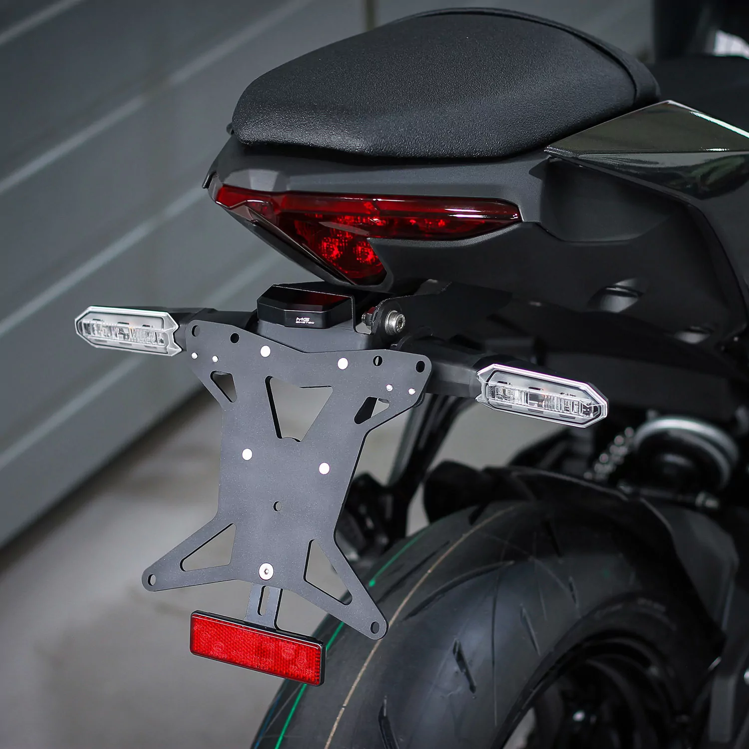 MG Biketec Kennzeichenhalter für Kawasaki Z 650 S ab 2026
