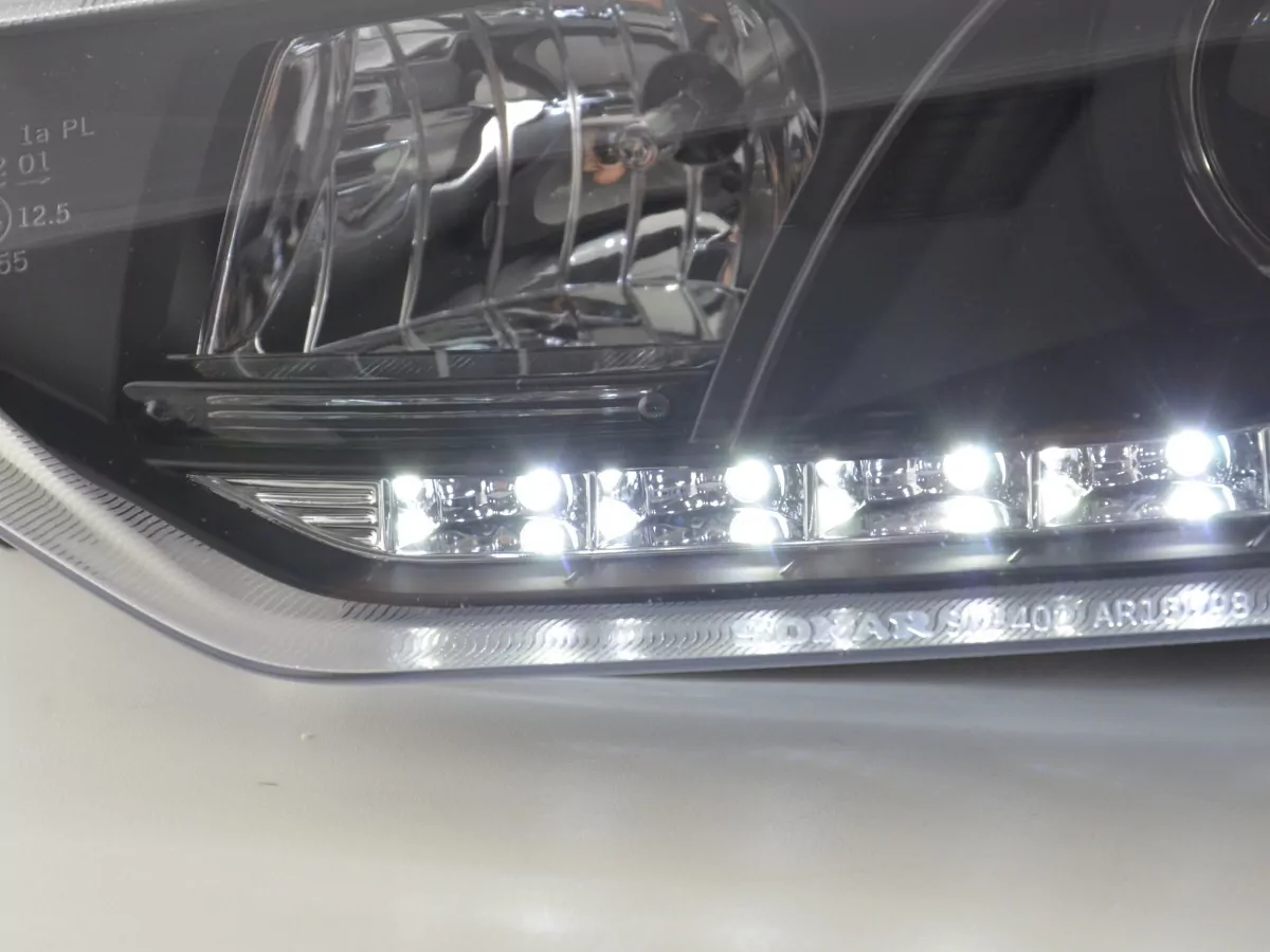 Scheinwerfer Set Daylight LED TFL-Optik Alfa Romeo 156 Typ 932 Bj. 98-02 schwarz