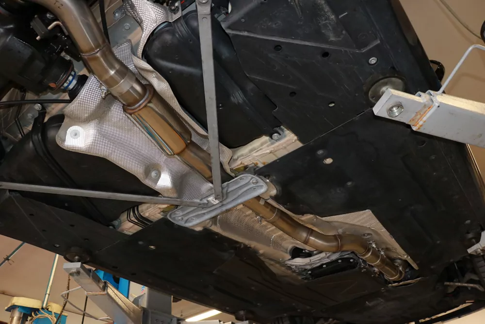 BMW F36 - 440i Grand Coupe - M-Paket Vorschalldämpfer inkl. Flexstück 2-teilig