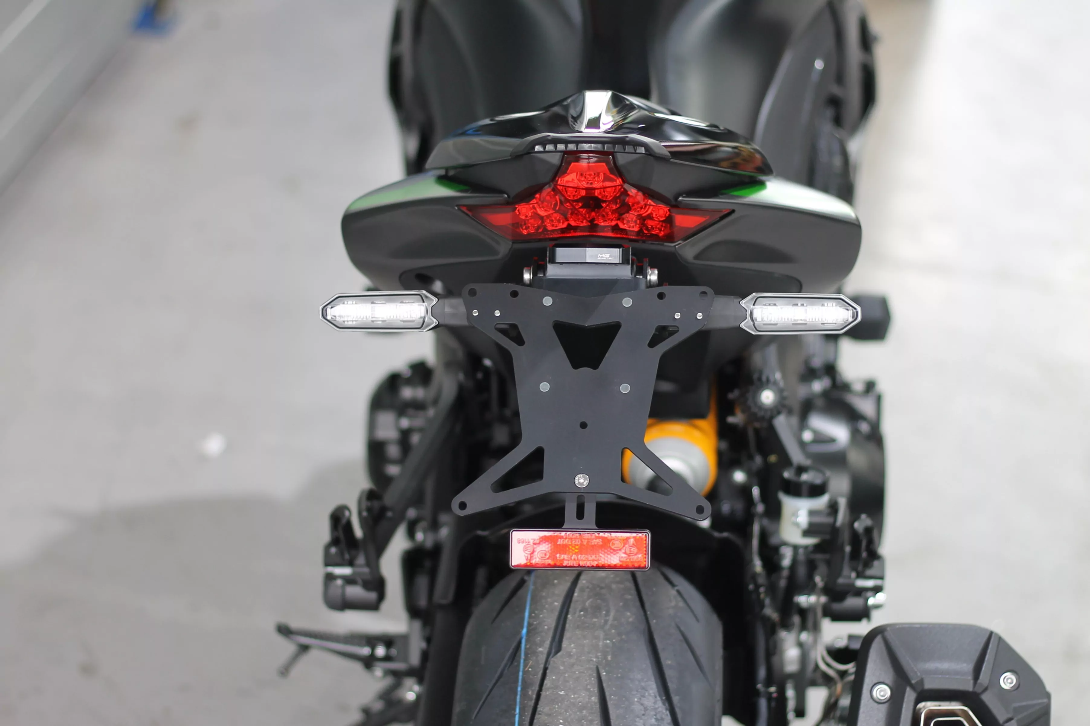 MG Biketec Kennzeichenhalter für Kawasaki Z 1100 / SE ab 2026