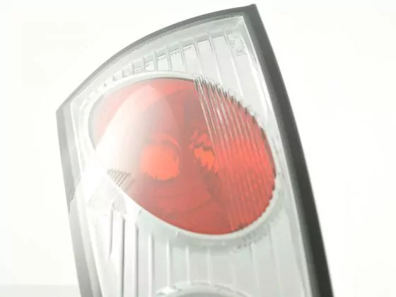 Rückleuchten Set Ford Focus Typ DAW DBW Bj. 98-04 chrom