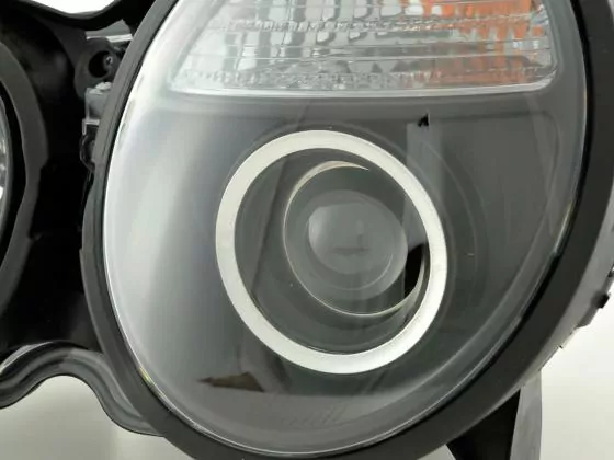 Scheinwerfer Set Mercedes E-Klasse Typ W210 Bj. 99-01 schwarz für Rechtslenker