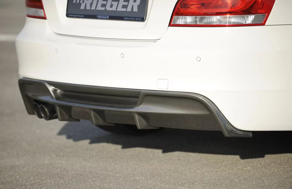 Rieger Heckeinsatz für BMW 1er E82, E88  (182 / 1C) - Cabrio 10.07- carbon optik