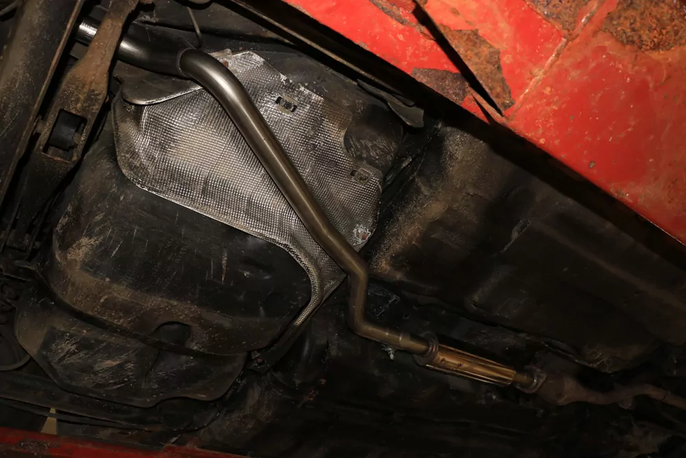 Nissan Almera - N16 Hatchback  Vorschalldämpfer