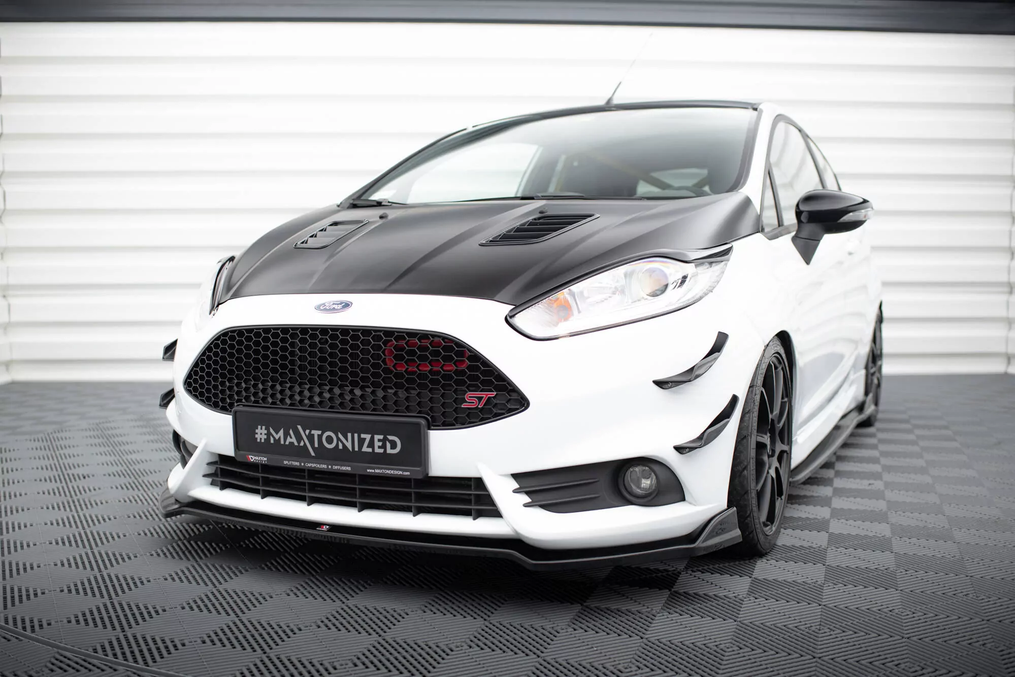 Scheinwerfer Blenden Böser Blick Passend Für V.2 Ford Fiesta ST / ST-Line / Standard Mk7 FL Schwarz Hochglanz