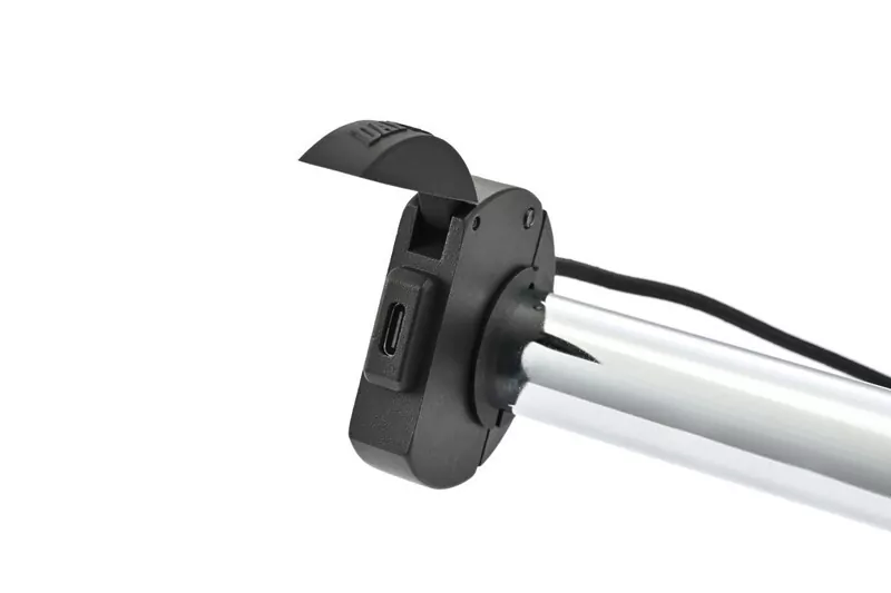 DAYTONA Slim USB Type-C Power Supply Aluminium - Handlebars Ø22,2/25,4