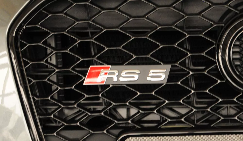 Audi RS5-Logo für Audi RS5 (B8) Cabrio 01.12-06.16 (ab Facelift)