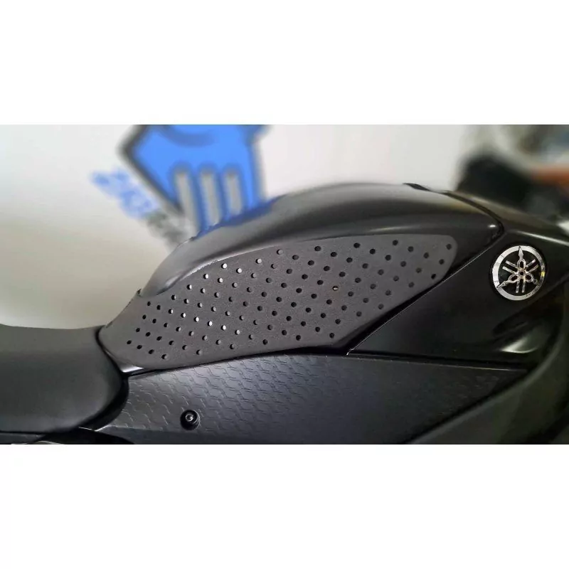 ZASGRIP Tank Traction Pads Yamaha YZF R6 2017-