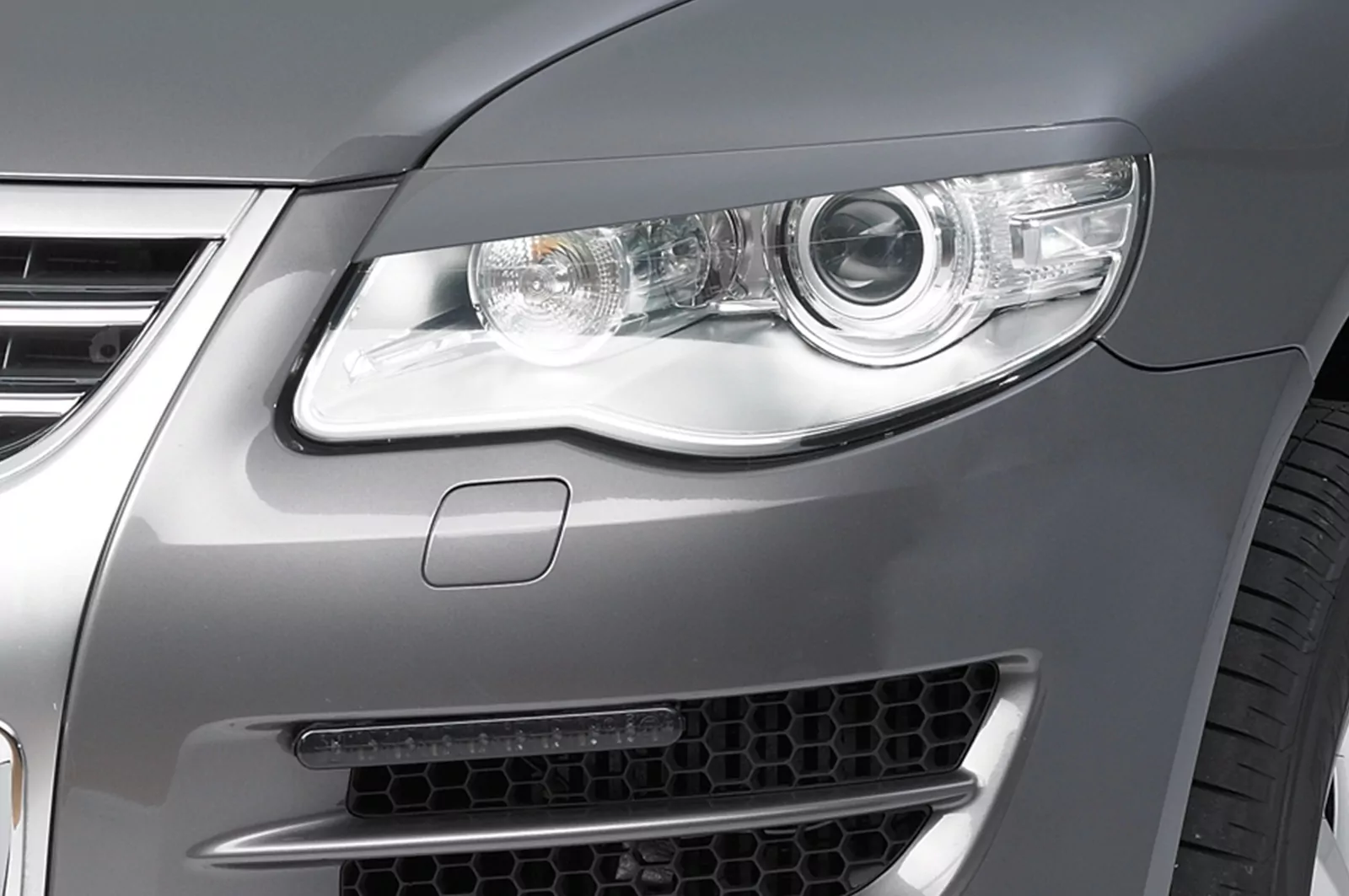 Scheinwerferblenden für VW Touareg I (Typ 7L) SB082